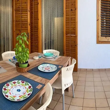 La Casa Di Lilly Feriehus Villaggio Azzurro