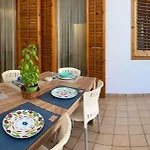 La Casa Di Lilly Vakantiehuis Villaggio Azzurro